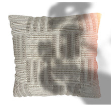 Carica l'immagine nel visualizzatore di Gallery, MAXI CUSCINO QUADRI